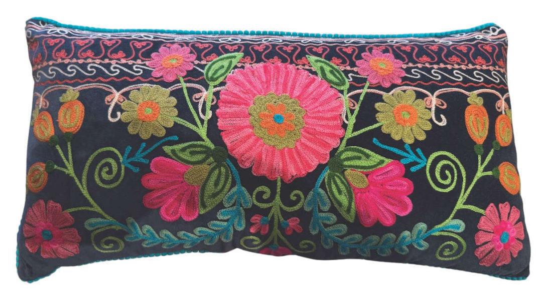 Gift guide showcases local shopping