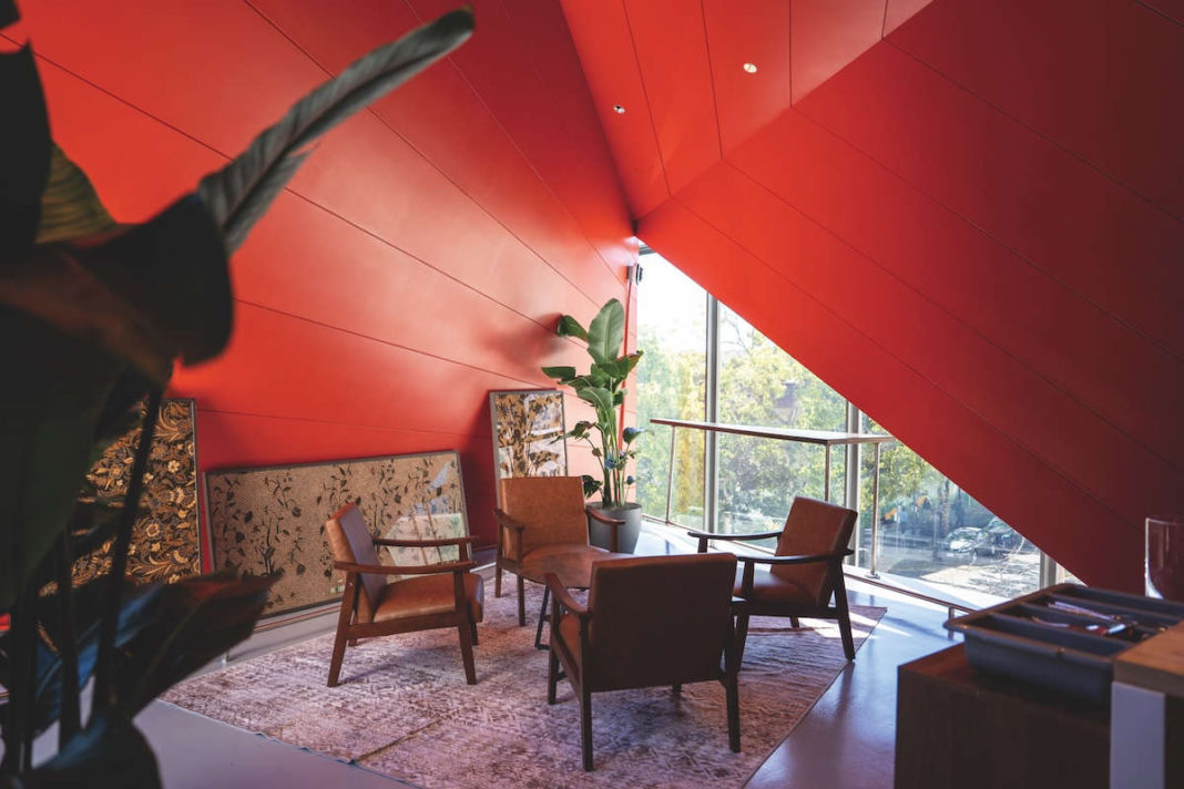 Museum café expands exhibit engagement