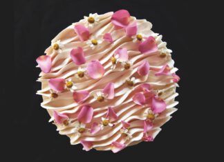 Grand Opening Bakery draws dedicated weekend crowds Grand Opening Bakery draws dedicated weekend crowds